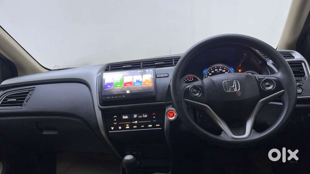 Honda City I-vtec V, 2018, Petrol