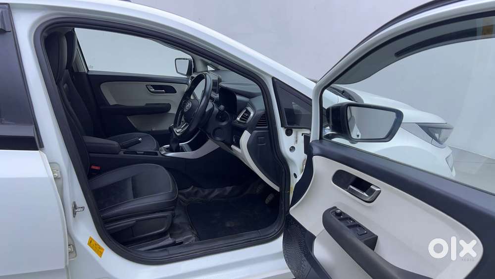 Tata Altroz 1.2 Xz Plus I-turbo, 2022, Petrol