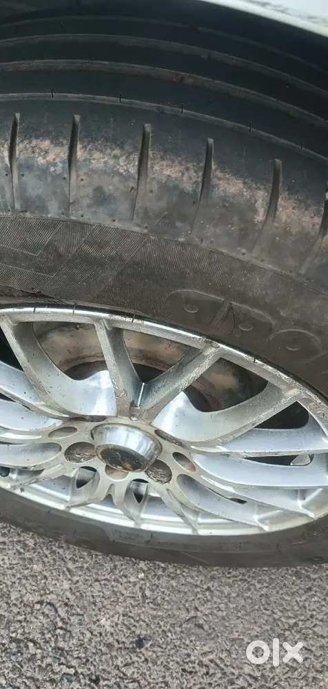 Maruti Swift Dzire 2013 Diesel Manual