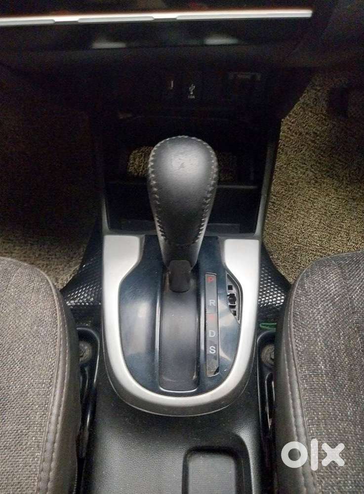 Honda Jazz 1.2 Vx  I-vtec At, 2021, Petrol