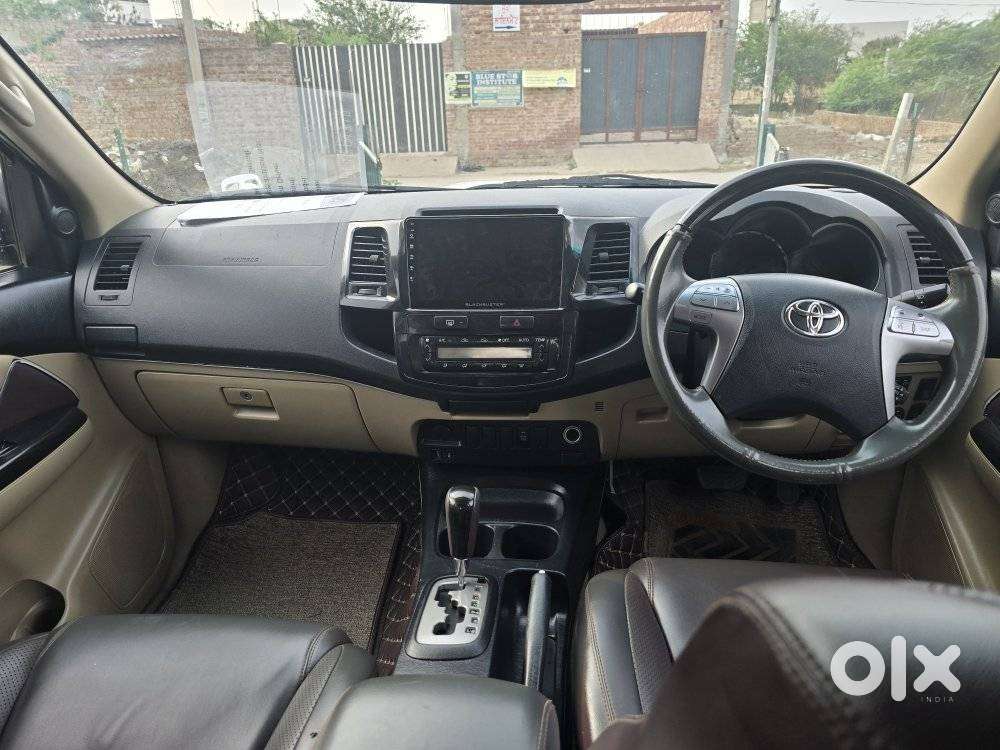 Toyota Fortuner 3.0 4x2 Automatic, 2016, Diesel