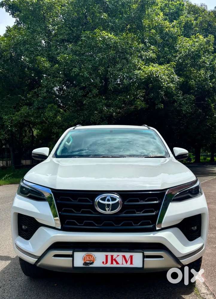 Toyota Fortuner 4x2 At 2.7 Petrol, 2024, Petrol