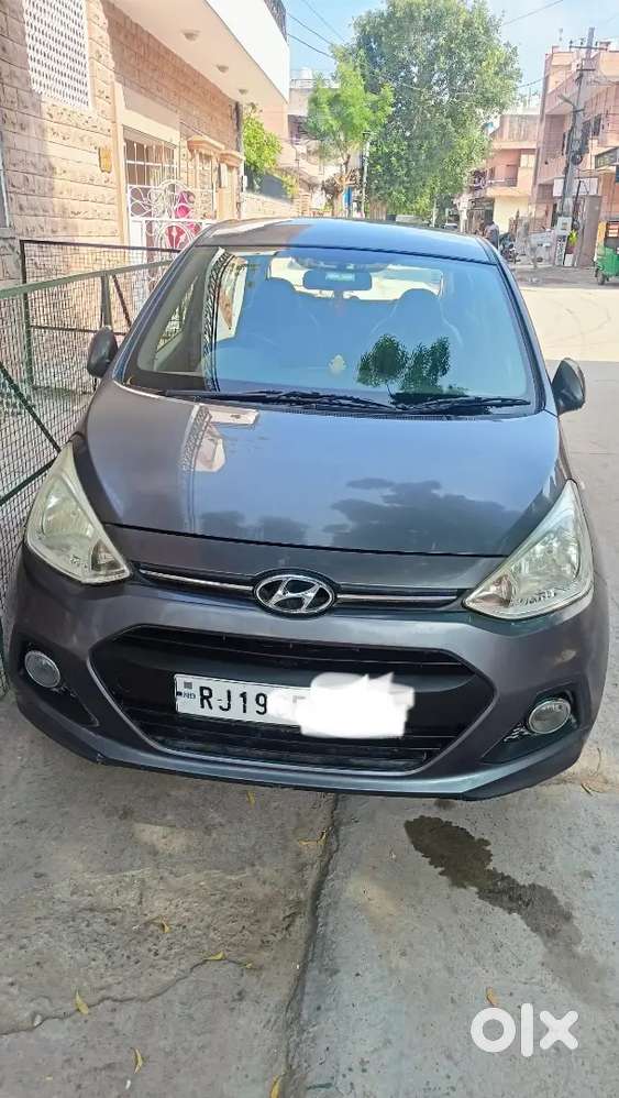 Hyundai Grand I10 2015 Petrol Government Servent Use Car