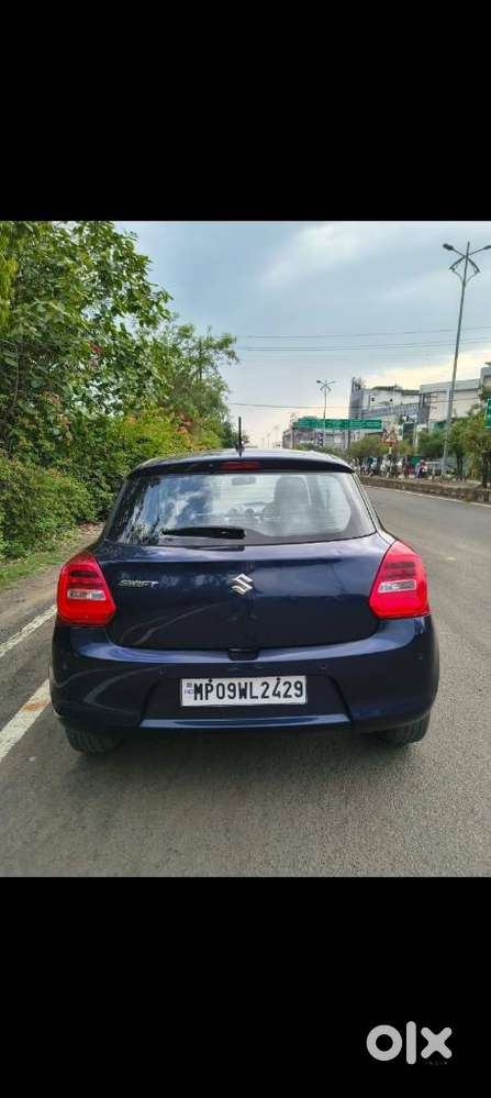Maruti Suzuki Swift 1.3 Zxi, 2022, Petrol