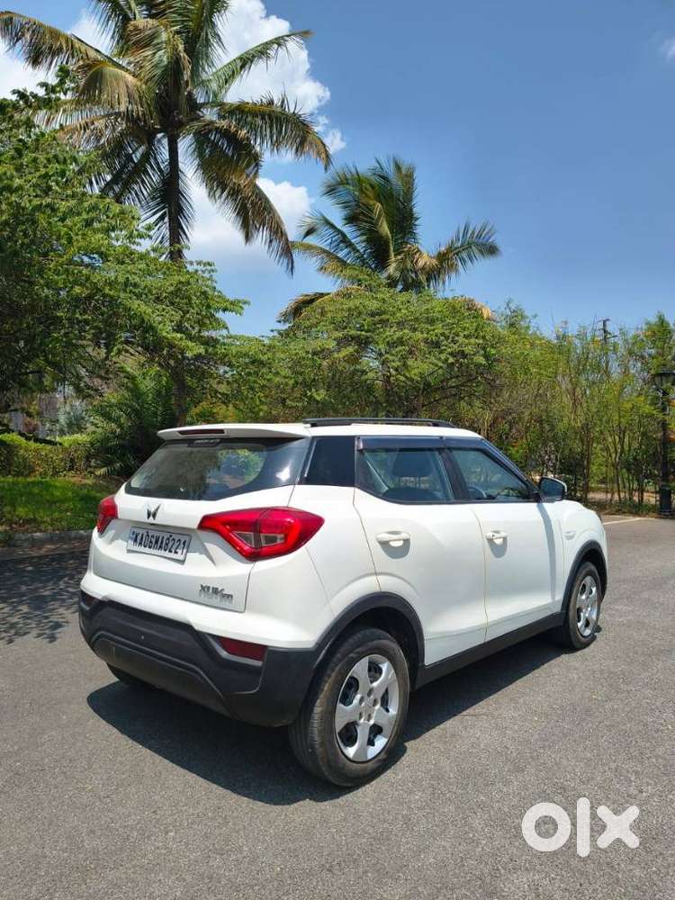 Mahindra Xuv300 W6, 2023, Petrol