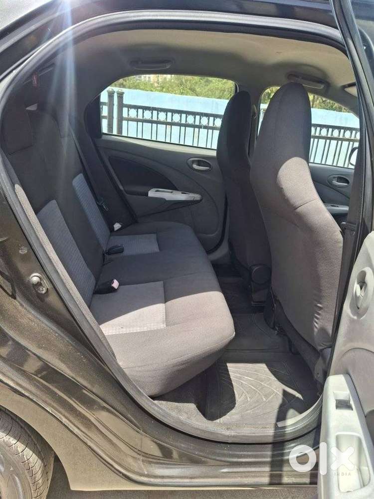 Toyota Etios 2010-2012 V, 2011, Petrol