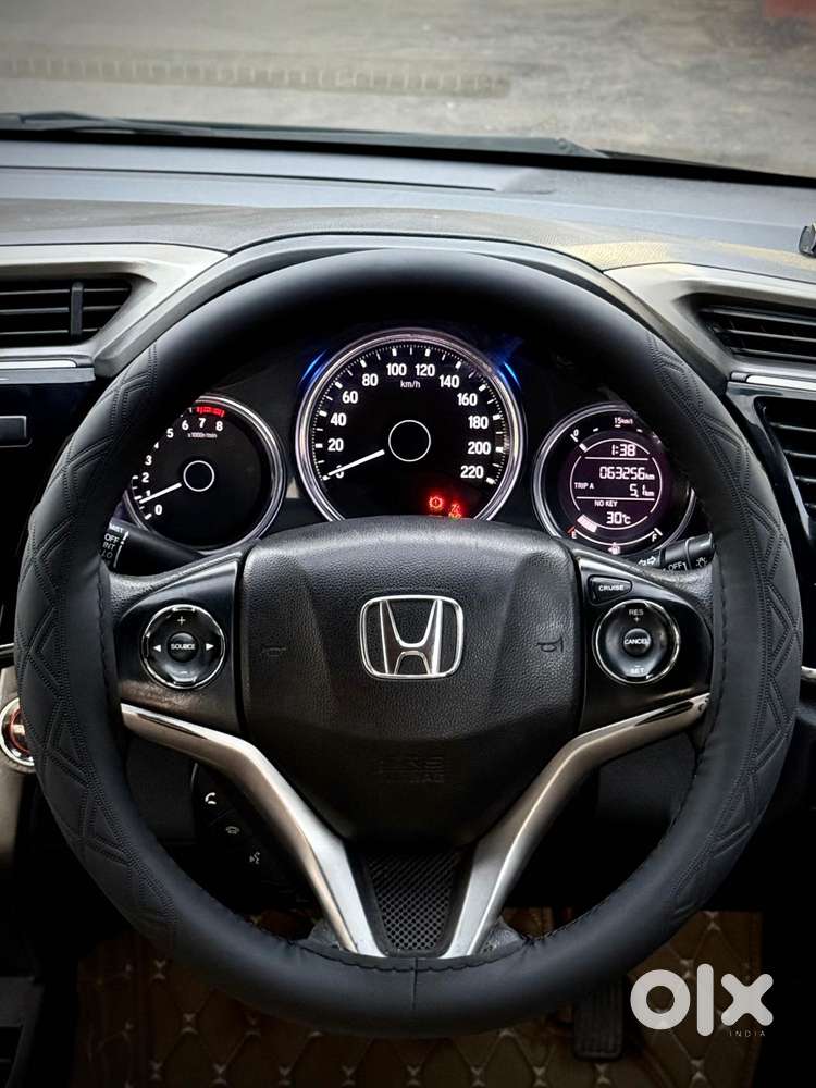 Honda City I-vtec V, 2017, Petrol