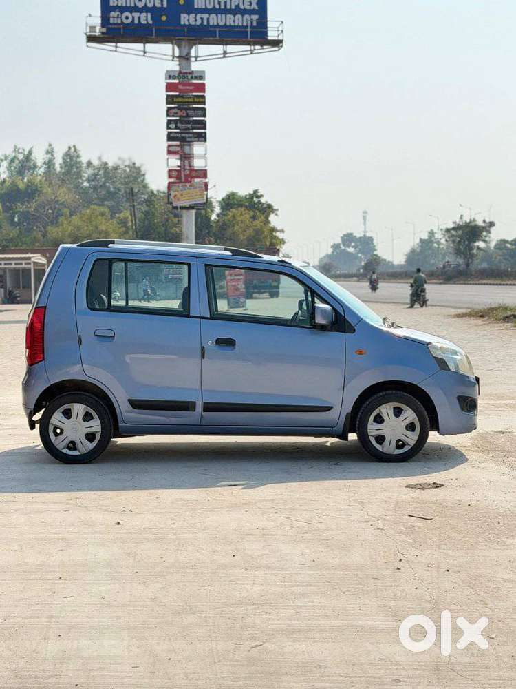 Maruti Suzuki Wagon R Vxi Amt Opt, 2018, Petrol