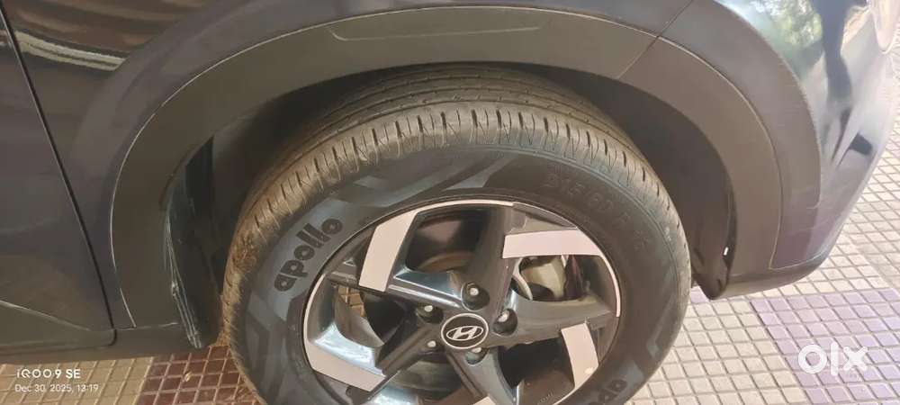 Hyundai Venue 2019 Petrol Well Maintained