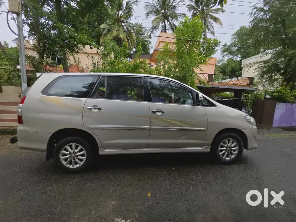 Toyota Innova 2.5 Diesel 2012