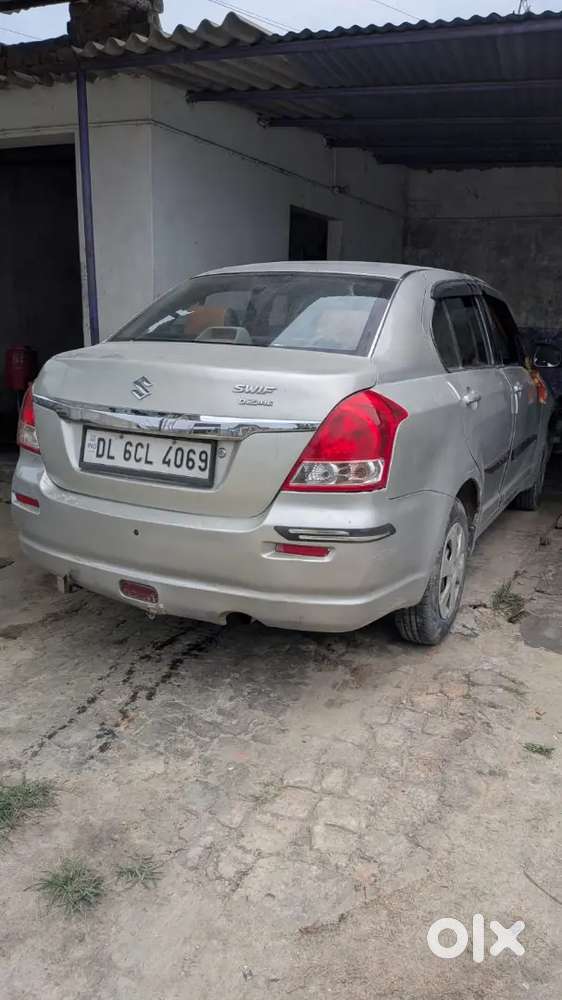 Maruti Suzuki Dzire 2011 Petrol