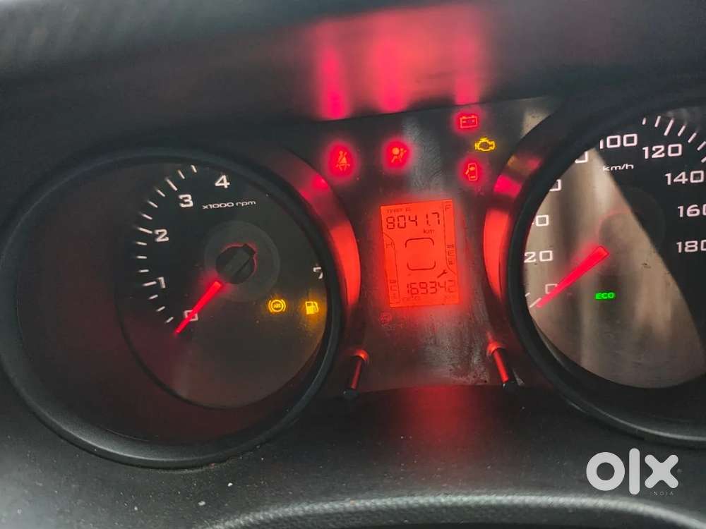 Mahindra Tuv 300, 2017, Diesel