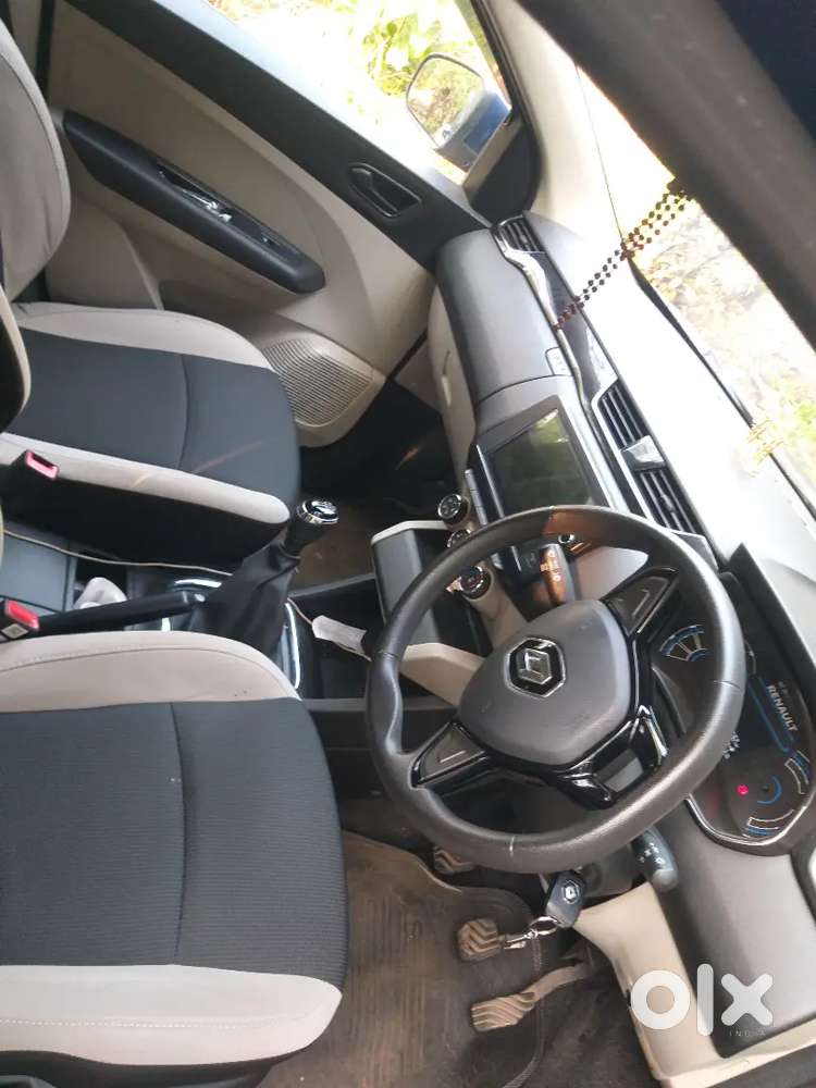 2020 Feb 7seater 43300km Company Service New Tyres Just5000km