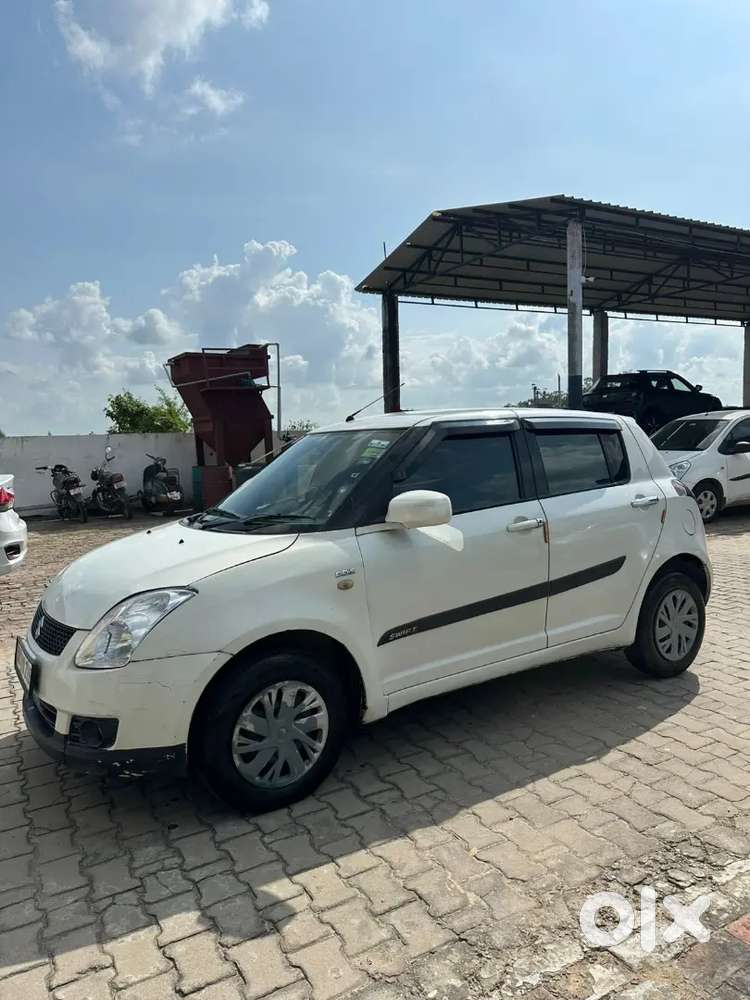Maruti Suzuki Swift 2009 Diesel 137 Km Driven