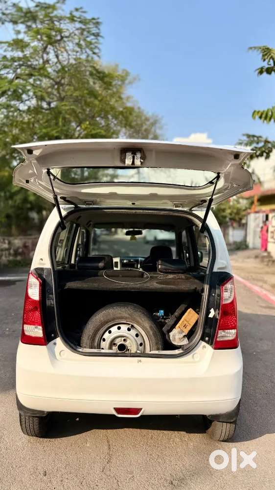 Maruti Suzuki Wagon R 2014 Lpg Well Maintained