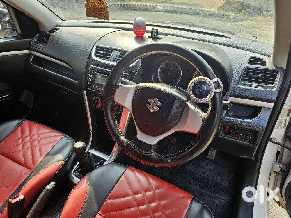 Maruti Suzuki Swift Vxi 1.2 Abs Bs-iv, 2016, Petrol