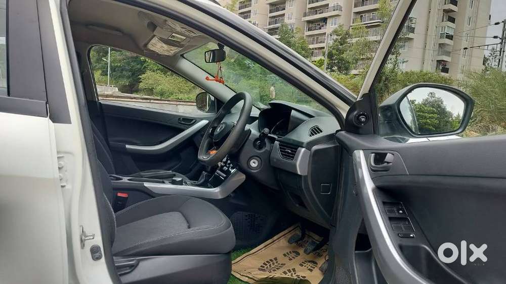 Tata Nexon 1.5 Revotorq Xm, 2023, Diesel