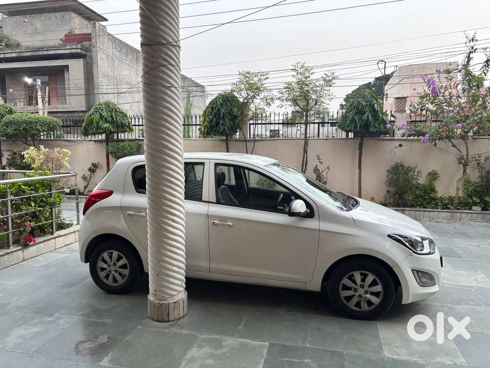 Hyundai I20 Sportz 2013 Family Driven Mint Condition