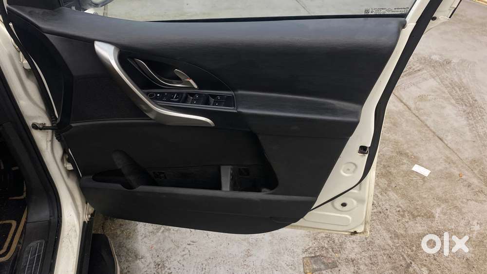 Mahindra Xuv500 W7, 2020, Diesel