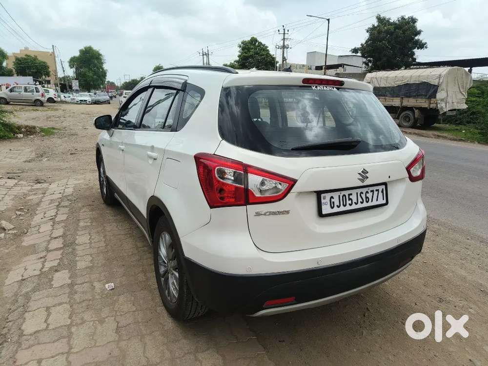 Maruti Suzuki S-cross 2017 Diesel Good Condition