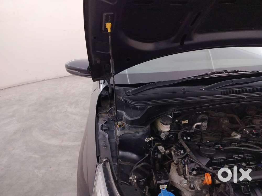 Hyundai I20 Asta (o) 1.2 Ivt, 2023, Petrol