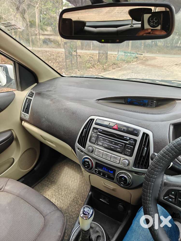 Hyundai I20 Sportz 1.4 Crdi 6 Speed Bs-iv, 2014, Diesel