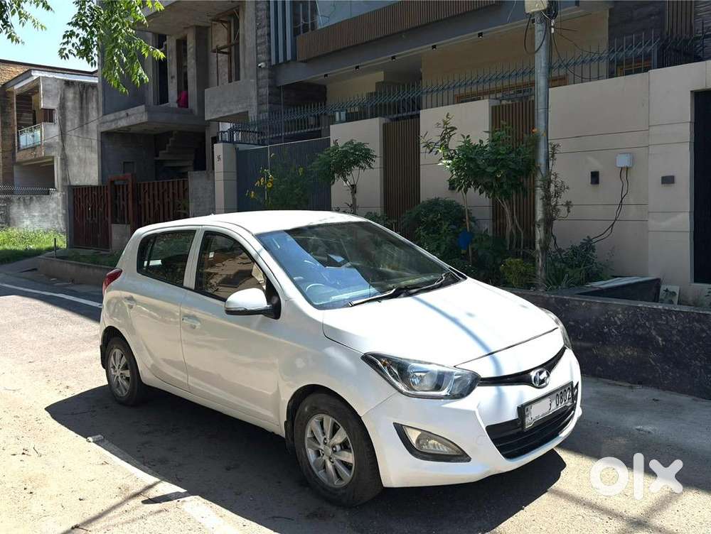 Hyundai I20 2012 Diesel Family Used Smooth And Silent Engine