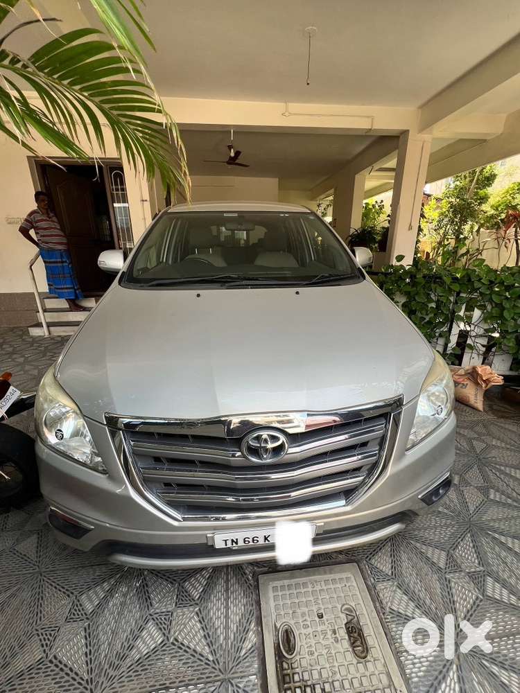 Toyota Innova Diesel 2014