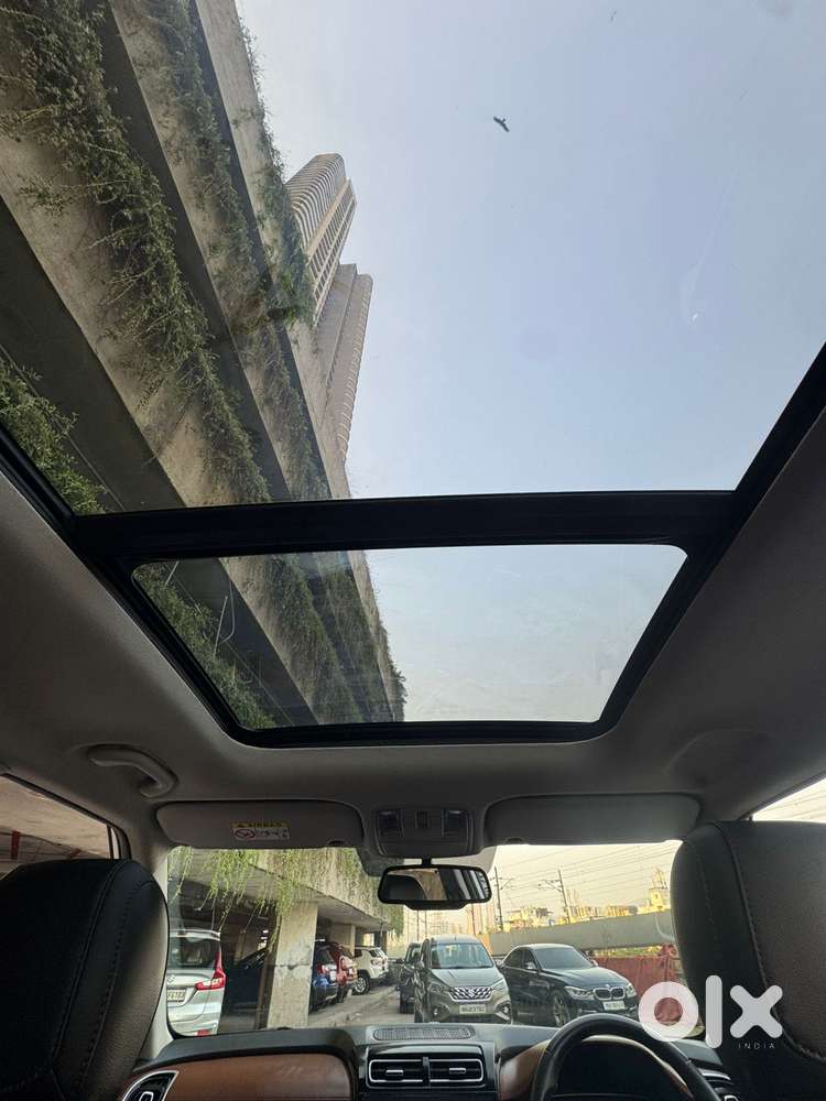 Hyundai Alcazar 2.0 Signature (o) Petrol At 6 Str Dual Tone, 2022, P..