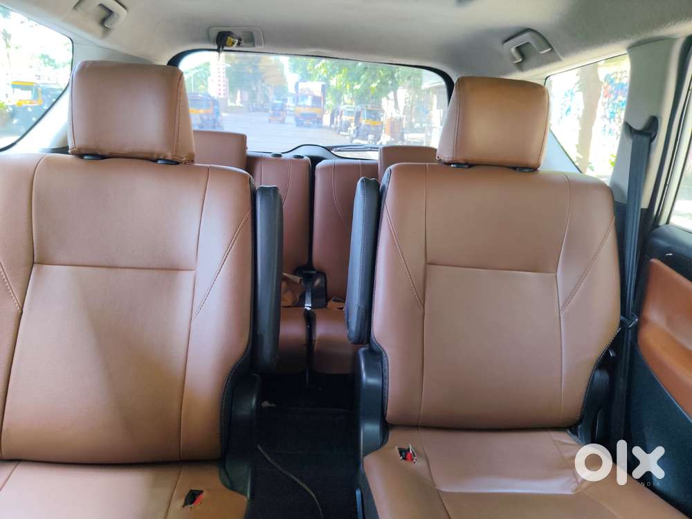 Toyota Innova Crysta 2.4 V 7 Str, 2016, Diesel