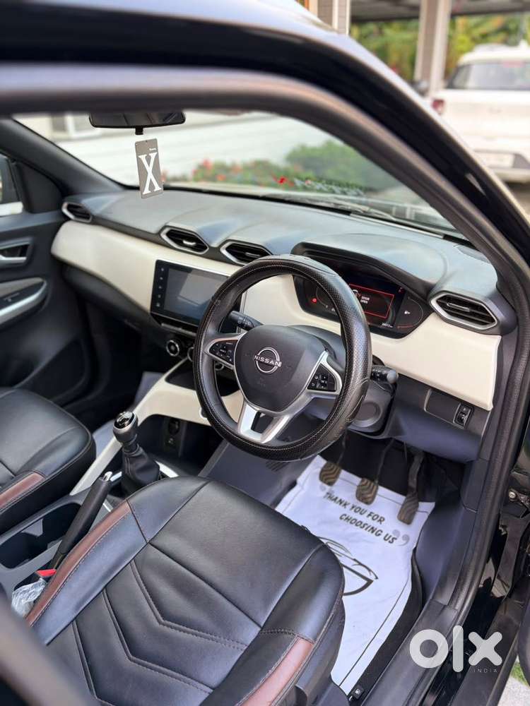 Nissan Magnite 1.0 Xv, 2021, Petrol