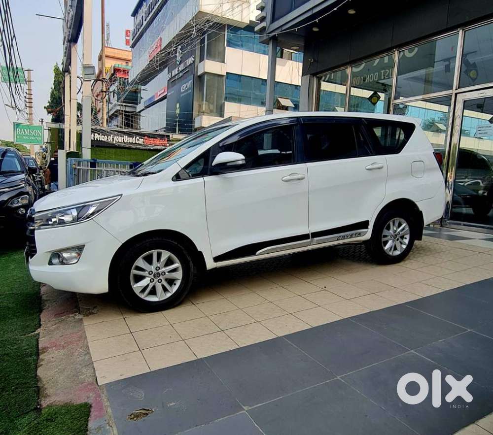Toyota Innova Crysta 2.4 Gx Mt, 2017, Diesel