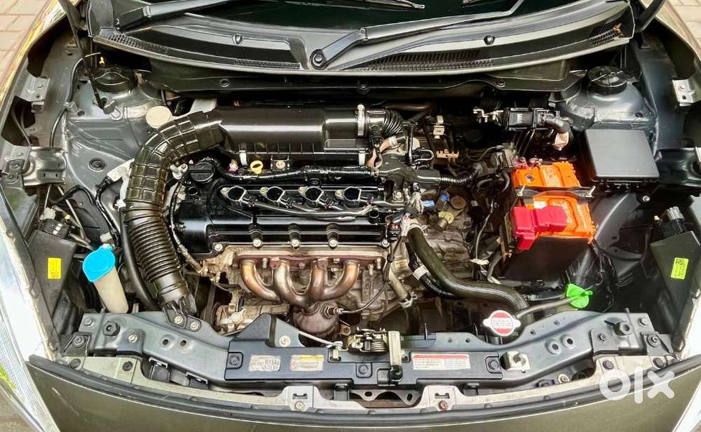 Maruti Suzuki Swift Vvt Zxi, 2018, Petrol