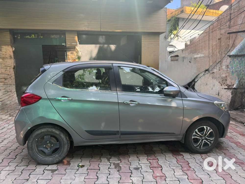 Tata Tiago Petrol Automatic 2018