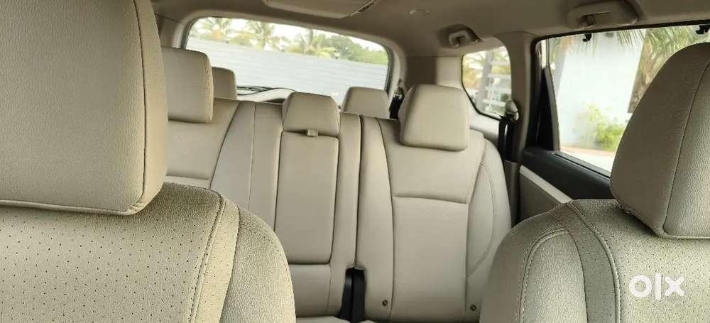 Mahindra Marazzo Diesel 2019