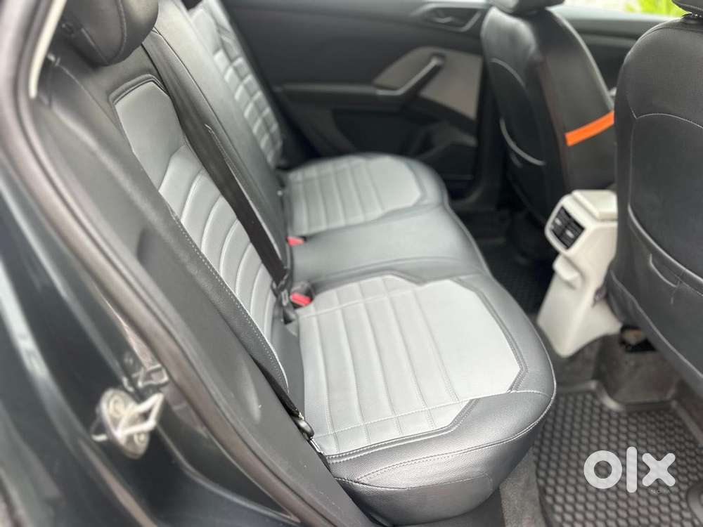 Skoda Kushaq 1.0 Tsi Active, 2022, Petrol