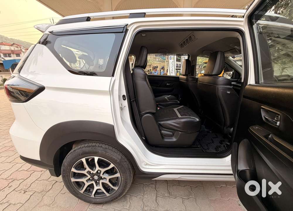Maruti Suzuki Xl6 1.5 Zeta Mt, 2023, Petrol