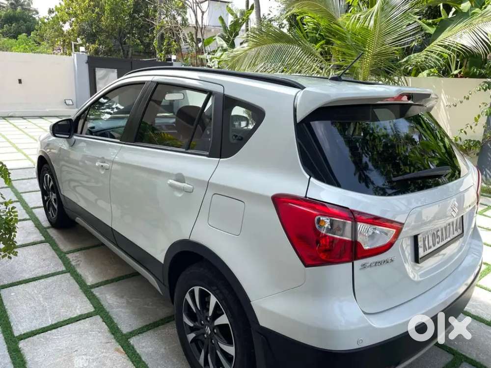 2021 Automatic S Cross Zeta