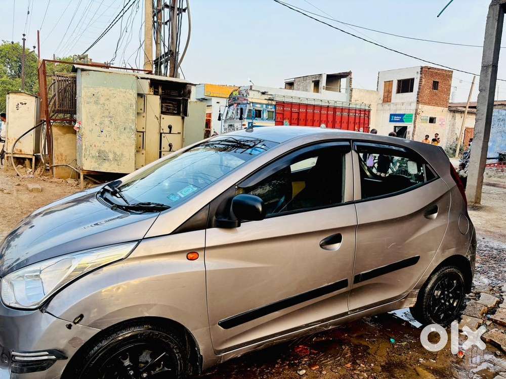 2014 Hyundai Petrol Manual Car