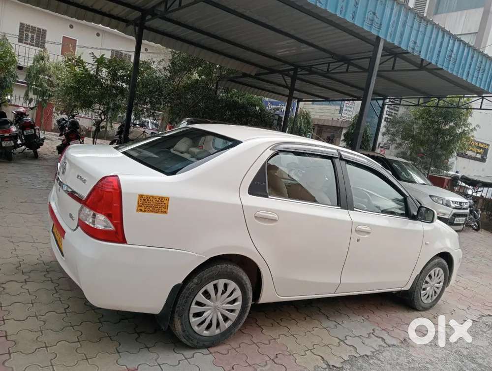 Toyota Etios 2018 Diesel 140000 Km Driven
