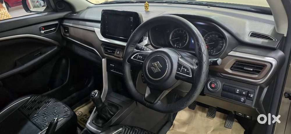 Maruti Suzuki Brezza 1.5 Zxi Smart Hybrid, 2024, Petrol
