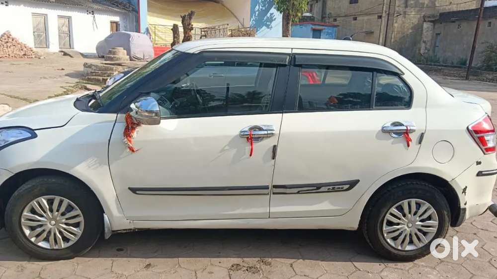 Maruti Suzuki Dzire 201617 Petrol 80000 Km Driven