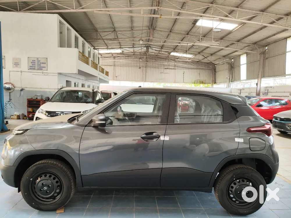 Tata Punch 1.2 Revotron 2023 - Py Registration