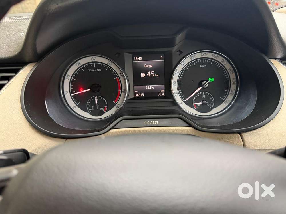 Skoda Octavia 1.8 Tsi Style At, 2018, Petrol