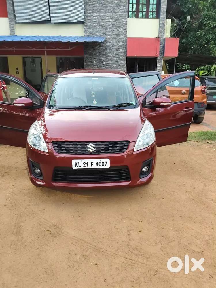 2nd Owner Maruti Ertiga 2012 Petrol Vxi Abs