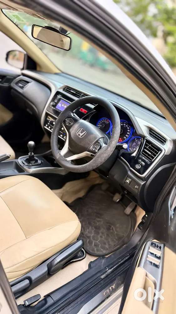 Honda City 2016 Cng & Hybrids Well Maintained
