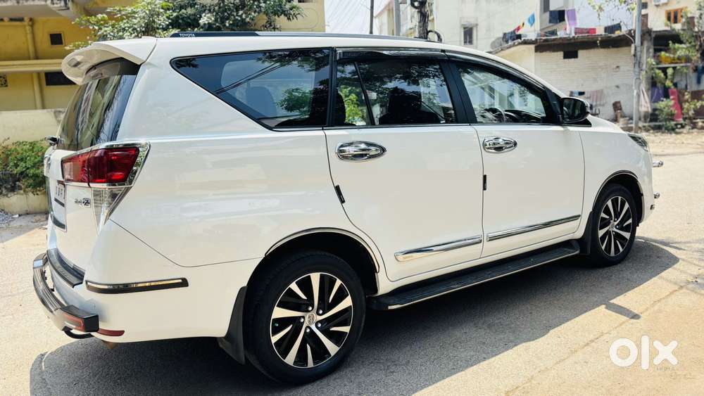 Toyota Innova Crysta 2.4 Z 7 Str, 2023, Diesel