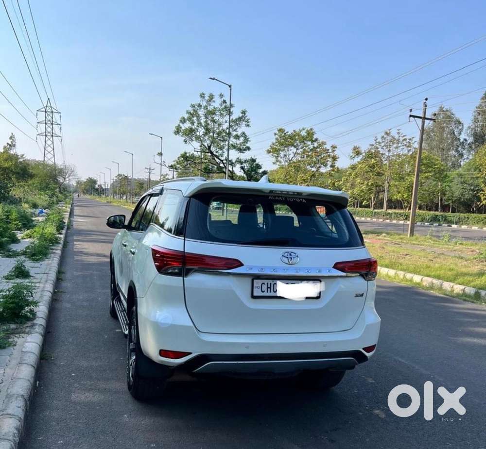 Toyota Fortuner Legender 4x2 At 2.8, 2016, Diesel