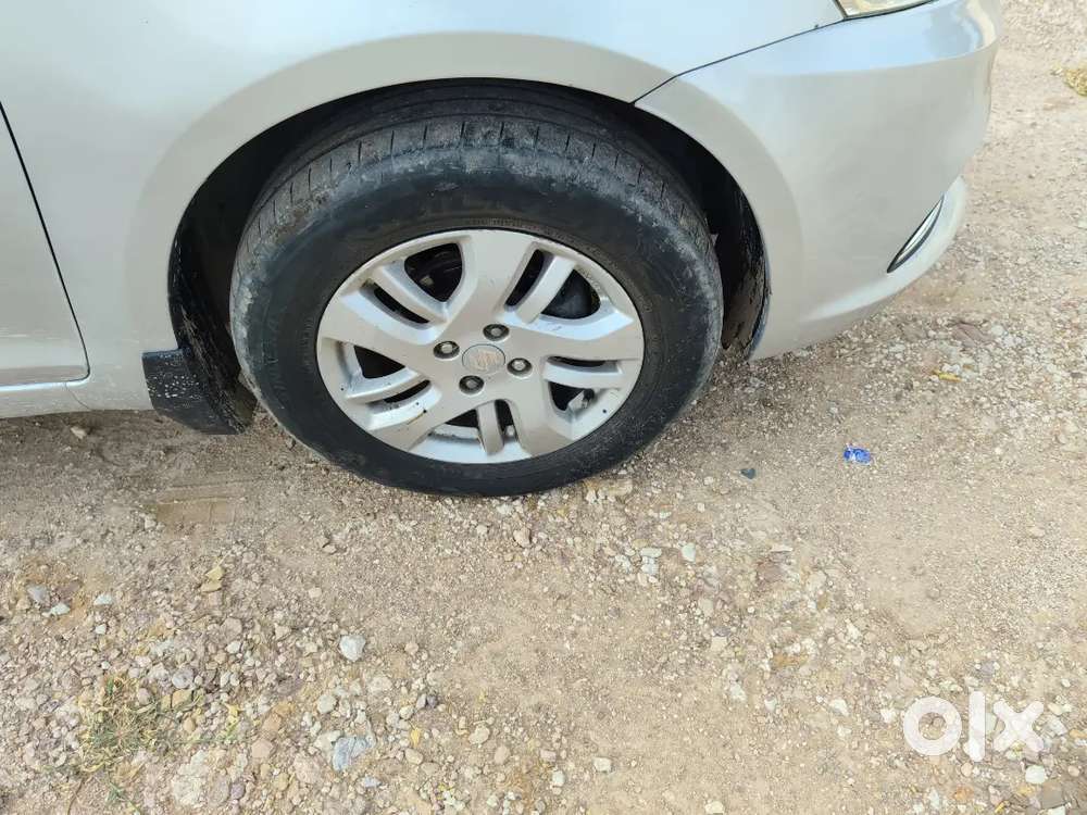 Swift Dzire Zdi 2013 Model Well. Condisn Car