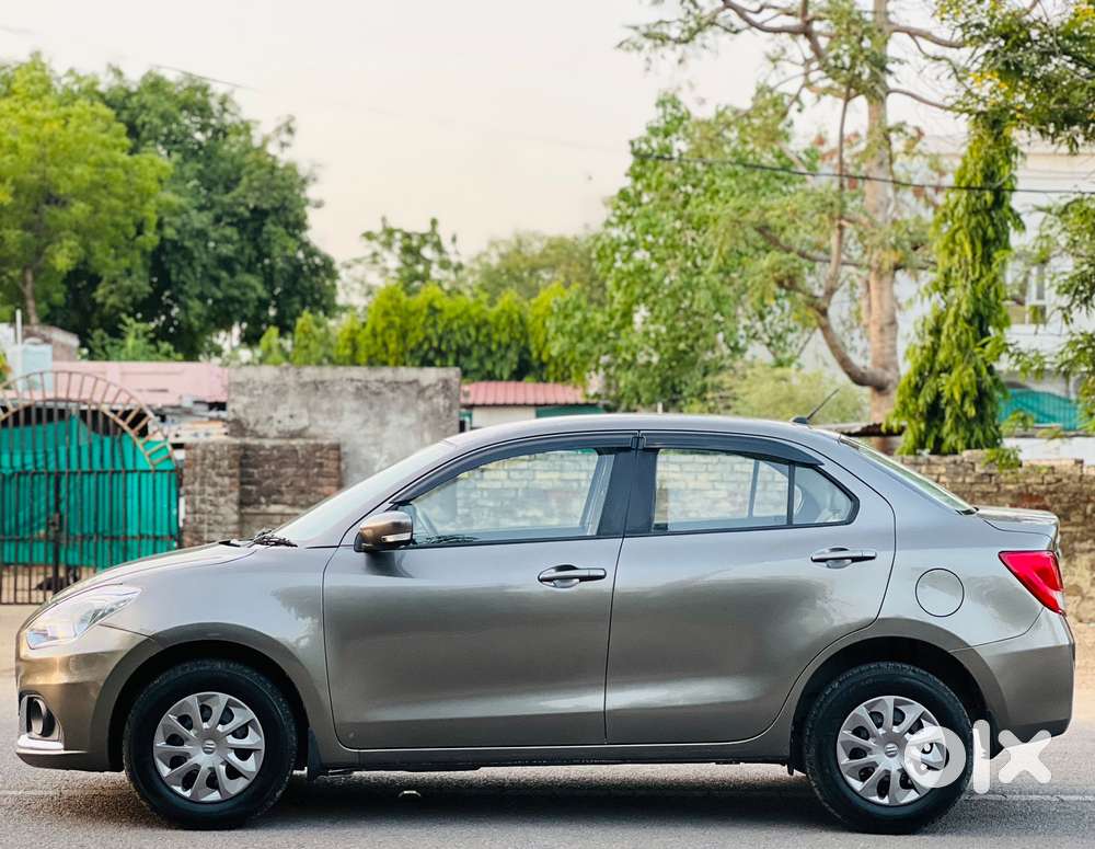 Maruti Suzuki Swift Dzire Vxi(o) Mt, 2022, Petrol